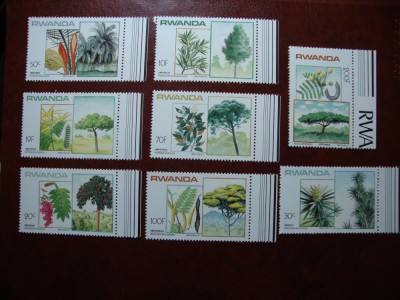 RWANDA SERIE FLORA MNH foto