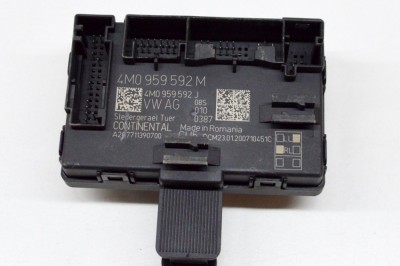 Modul de control ușă st&amp;acirc;nga față AUDI E-TRON GEN 2020 OEM: 4M0959592J,A2C7711390700,4M0959592M 16034480 foto