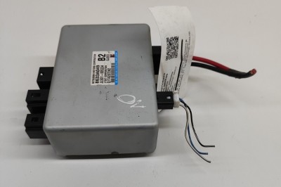 Unitate de control servodirecție MITSUBISHI OUTLANDER III GG_W, GF_W, ZJ 2013 OEM: 8633A049,JL501-005334 29441419 foto