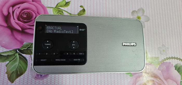 RADIO PHILIPS AE5252/12 , FUNCTIONEAZA .