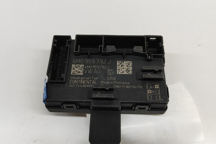 Modul de control ușă dreapta față AUDI E-TRON GEN 2019 OEM: 4M0959792J,A2C7614881000 28465934