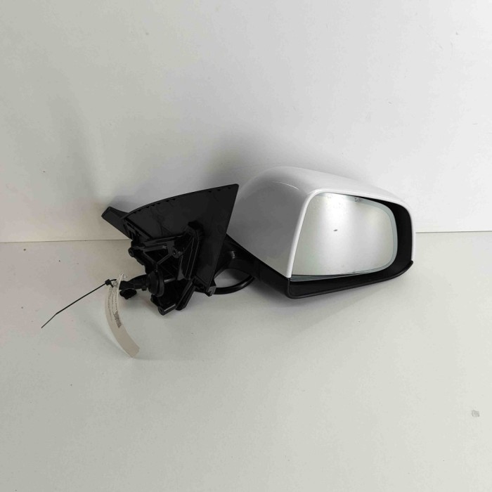 Oglinda laterală dreapta TESLA MODEL Y 2023 OEM: 1609791-00-D