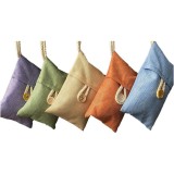 Cumpara ieftin Set 5 saculeti cu carbune din bambus pentru reglarea umiditatii Xshelley, 5 x 100 g, multicolor