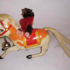 bnk jc China MS 764 , Monkey Riding Horse , functionala , cheita inclusa