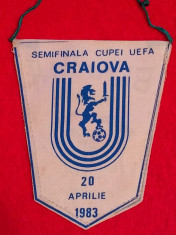 Fanion fotbal UNIVERSITATEA CRAIOVA-BENFICA (semifinale Cupa UEFA 1983) foto