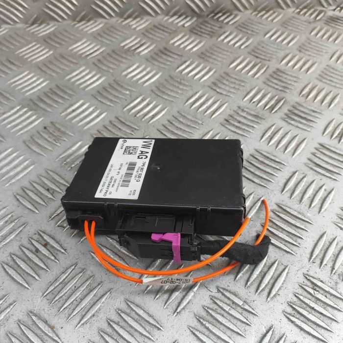 Unitate de control Gateway VW TOUAREG 7P5 2017 OEM: 7P6907530Q,7P6907530F 32028525