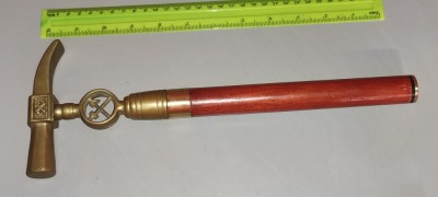 baston din lemn 4 segmente maner bronz lungime totala 89 cm greutate &amp;ndash; 530 grame foto