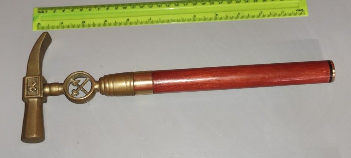 baston din lemn 4 segmente maner bronz lungime totala 89 cm greutate &ndash; 530 grame