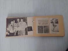 Album vechi cu sportivi-GIMNASTE-ARTICOLE SI FOTOGRAFII DIN ZIARE/REVISTE,Colect