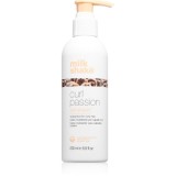 milk_shake&reg; Curl Passion produs de styling pentru păr creț 200 ml