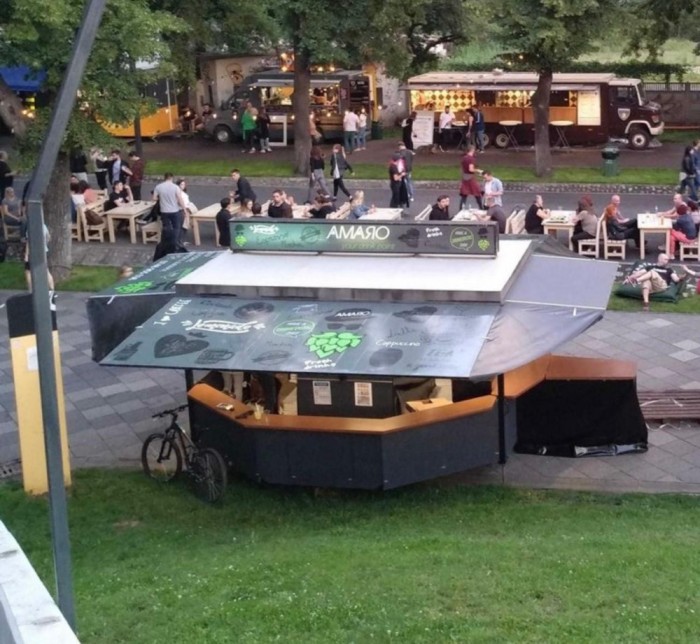 Rulotă comercială//Ansamblu bar