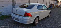 Vand Opel Astra H Sedan foto