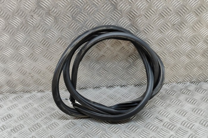 Garnitura ușă dreapta spate LEXUS UX _AA1_, _AH1_, _MA1_ 2022 OEM: 67871-76020 | 30272019
