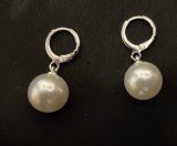 Cumpara ieftin Cercei argint 925 sterling marcați, cu perle de 10mm, moderni, spectaculoși, noi, un cadou excelent