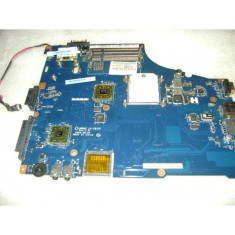 Placa de baza laptop Toshiba Satellite L450 model NBWAE LA-5831P defecta foto