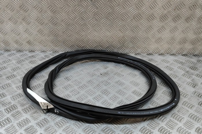 Garnitura ușă dreapta spate AUDI A3 Limousine 8YS 2024 OEM: 8Y5833721B | 30618328