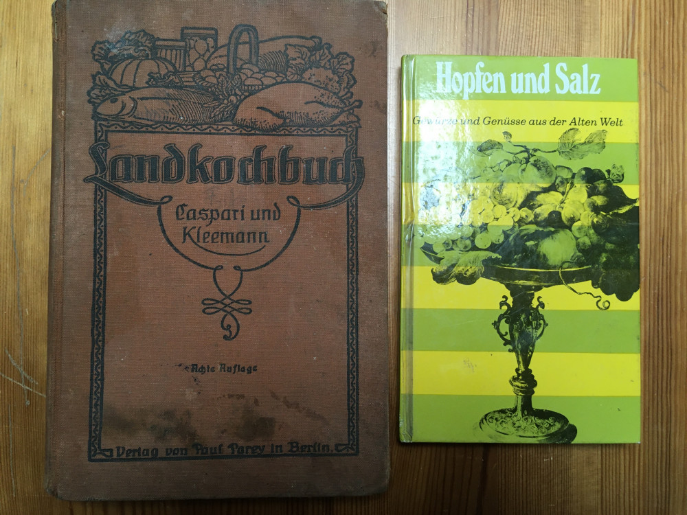 Carte veche de bucate în limba germană (1933) + bonus! | Okazii.ro