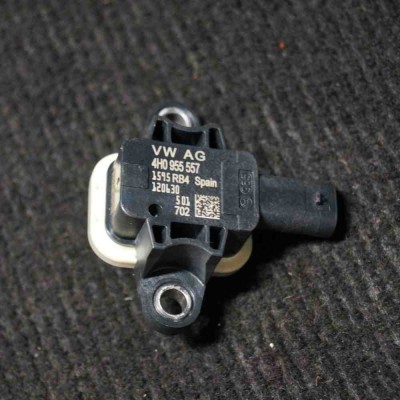 Senzor de impact dreapta față AUDI A6 4G2, C7, 4GC 2012 OEM: 4H0955557 | 2134916 foto