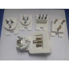 Swiss Multi Adaptor universal 10-16A /250V