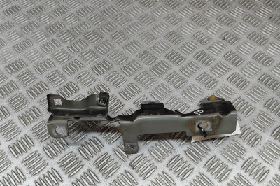 Suport aripa dreapta față RENAULT TWINGO II CN0_ 2008 OEM: 7782597657 | 31602808 foto