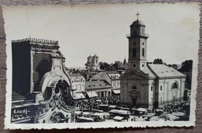 Lugoj, Biserica si bazarul// CP fotografica foto