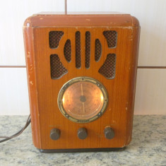 Radio NOSTALGIE antic CLATRONIC NR 273 functional