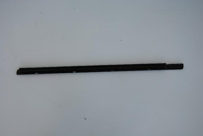 Chedar geam ușă dreapta față MERCEDES-BENZ C W203 2002 1432486