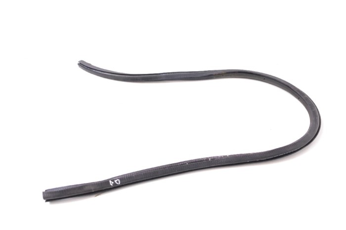 Garnitura ușă dreapta față VW CC 358 2012 OEM: 3C8867911 | 11573969