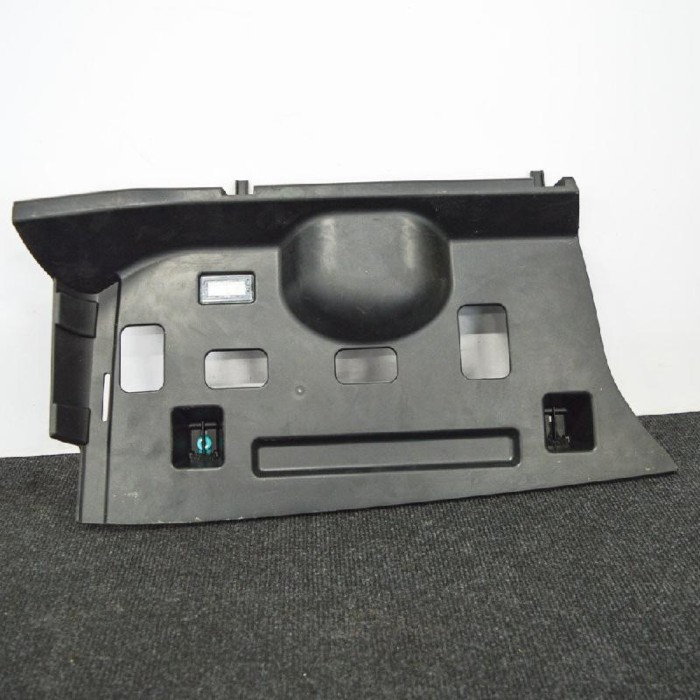 Ornament inferior planșa de bord TESLA MODEL S 2015 OEM: 1023221-00-C 3608096