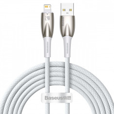 Cablu Baseus Glimmer Series Cu încărcare Rapidă USB-A - Lightning 480Mb/s 2.4A 2m Alb CADH000302