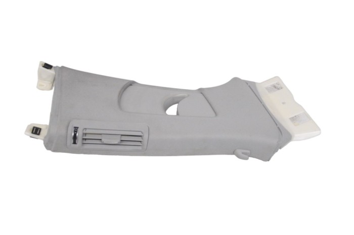 Ornament st&acirc;lp B dreapta AUDI A8 D4 4H_ 2015 OEM: 4H0867240 21859802