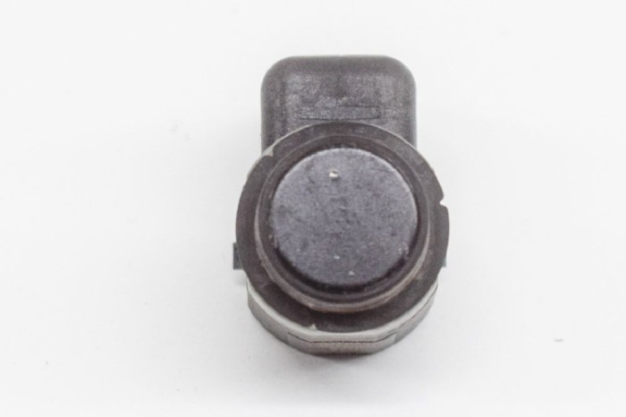 Senzor de parcare față VOLVO V40 Hatchback 2014 OEM: 31341345,304317 11399874