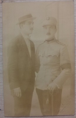 Sublocotenent roman de artilerie, decorat, in uniforma model 1912// foto tip CP foto