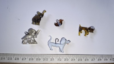 LOT 5 MARTISOARE VECHI STICLA LUCRATE MANUAL foto