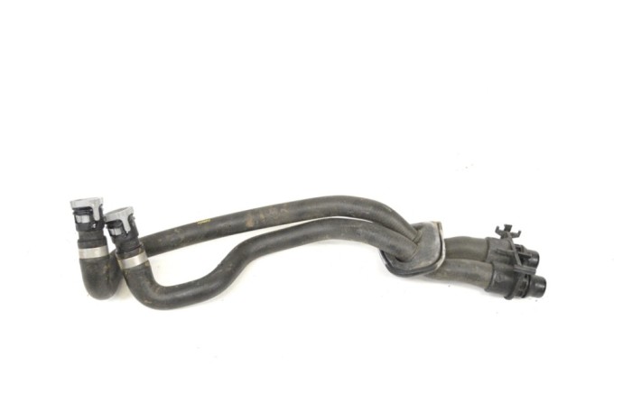 Furtun de lichid de răcire LAND ROVER RANGE ROVER EVOQUE L538 2015 OEM: 6G91-18C266-CG 11845662