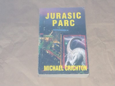 MICHAEL CRICHTON - JURASIC PARC foto