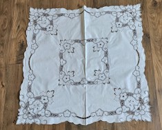 FATA DE MASA VINTAGE DIN BUMBAC CU DANTELA INSERATA