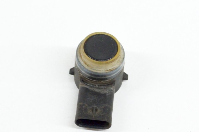 Senzor de parcare față MERCEDES-BENZ E W212 2015 OEM: A0009055504,307875 15241966