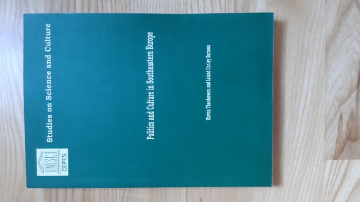 Razvan Theodorescu - Politics and Culture in Southeast Europe . Balcani Bizant istoria Balcanilor Bizantului