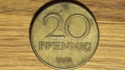 RDG DDR Germania republica democrata -moneda de colectie- 20 pfennig 1974 A - XF foto