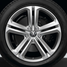 Janta Aliaj Oe Volkswagen 17&quot; 7,5J x 17 ET51 5K0601025N88Z