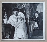 CADRU DIN FILMUL &#039; RAPIREA FECIOARELOR &#039; , FOTOGRAFIE DE PRESA , 1968