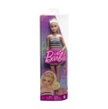 Cumpara ieftin Papusa Barbie Fashionistas - Blonda cu parul prins in coada si fusta roz
