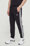 Adidas Originals pantaloni de trening 3-Stripes Pant culoarea negru, cu imprimeu, IU2353