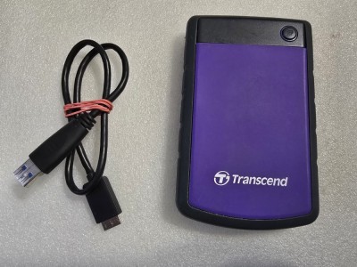 Hard disk extern Transcend 2.5&amp;#039;&amp;#039; 1TB USB3, sistem cu tripla protectie la soc foto