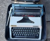 Masina de scris ERIKA