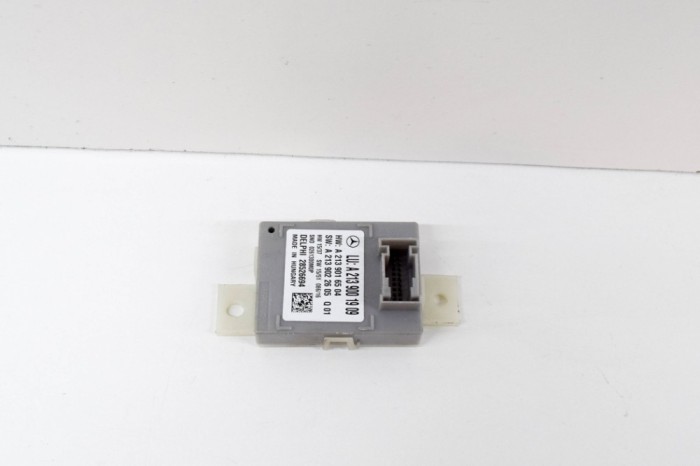 Modul de control far MERCEDES-BENZ E W213 2016 OEM: 28526694,A2139001909,A2139016504,A2139022605 | 14966996