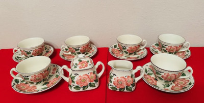 SET DE 14 PIESE PENTRU CAFEA- PORTELAN ENGLEZESC WOOD&amp;amp;SONS- &amp;quot;IRISH ROSE&amp;quot; foto