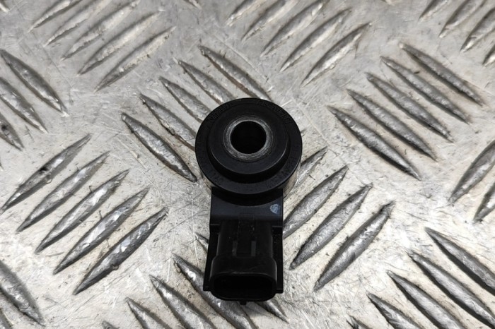 Senzor de detonație motor VOLVO XC90 I 2009 OEM: K0F-A9551-00,171000-1160 | 28287921