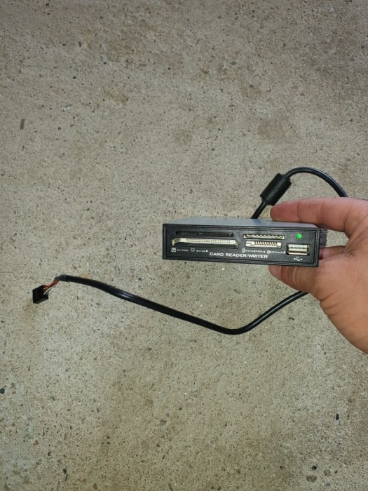 card reader / writer - pentru oc - card reader / writer - pentru oc -